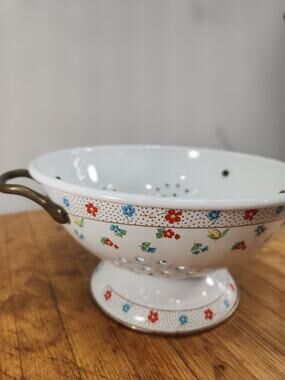Vintage M Kamenstein Enamel Colander Floral Brass Handles Footed Strainer